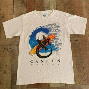 Tropical relax Cancun Mexico surfing gecko vacation souvenir short sleeve shirt